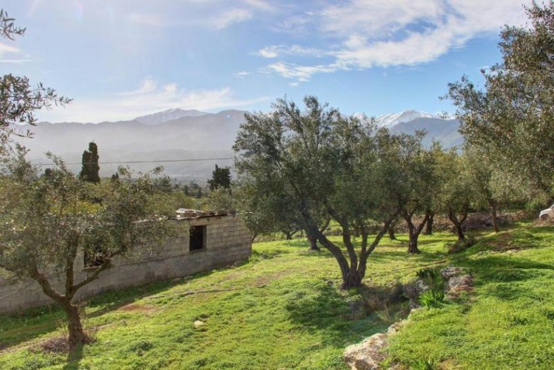 Kaina Kreta, Kaina: Grundstück mit Bergblick und Baugenehmigung zu verkaufen Grundstück kaufen